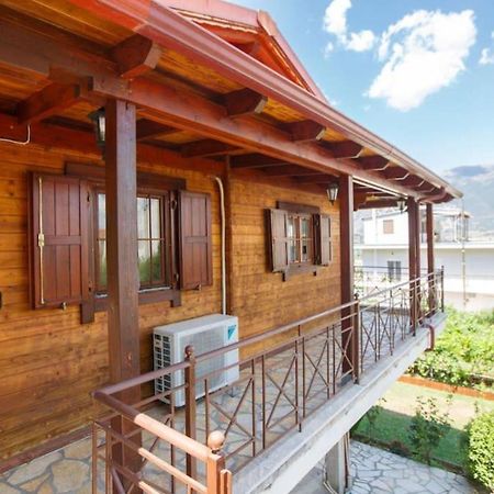 Апартаменты Wooden House In Янина Экстерьер фото