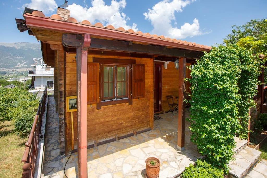 Апартаменты Wooden House In Янина Экстерьер фото