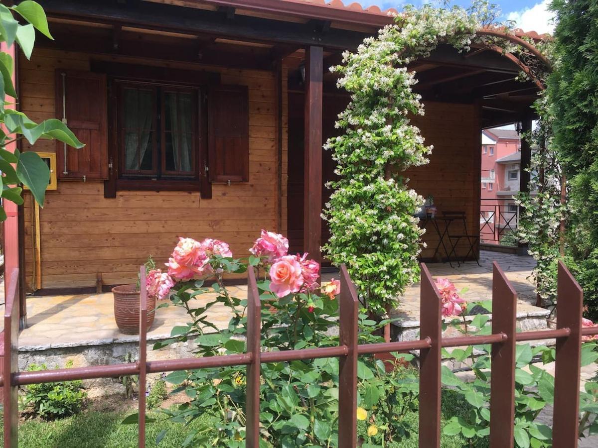 Апартаменты Wooden House In Янина Экстерьер фото